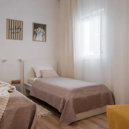 Ami Apartment