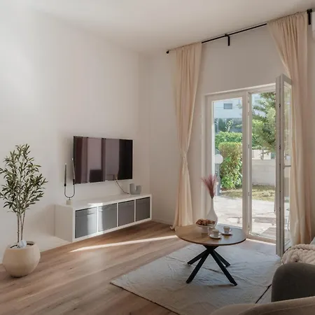 아파트 Ami 스플리트