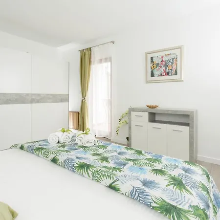 Apartment Ami Split